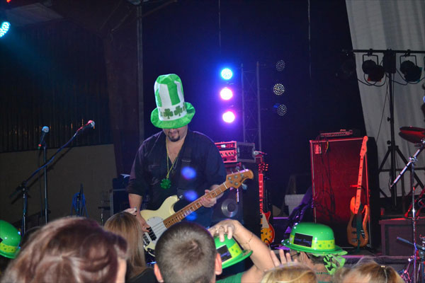 Julian Simonelli - Bassist