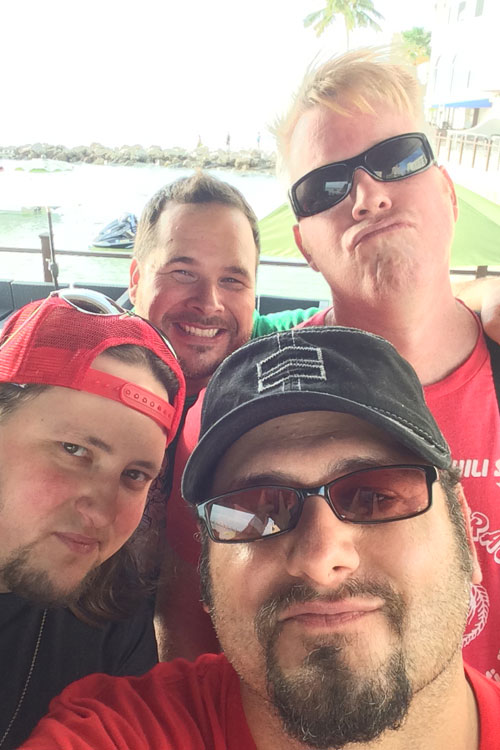 Julian Simonelli - Bassist